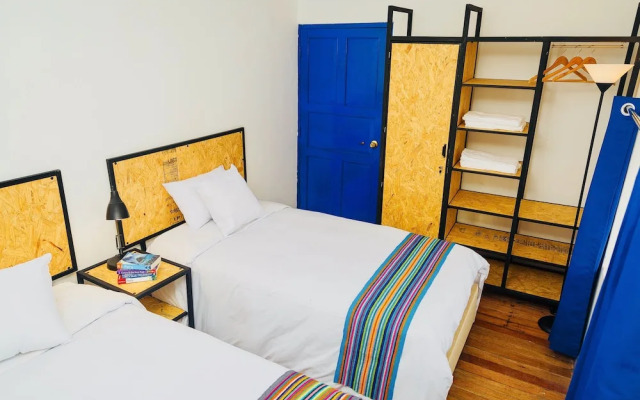 Saqray Hostel