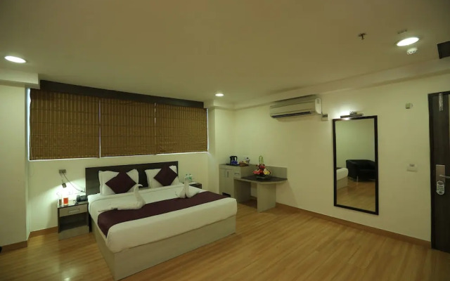 Hotel Hyphen Noida