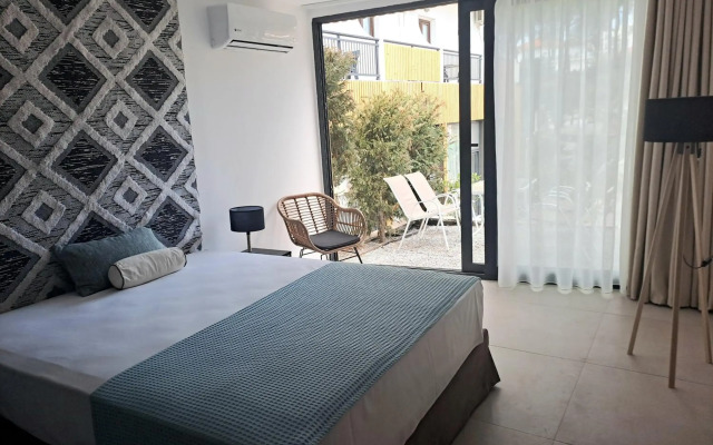 Beach Hotel Kapahi