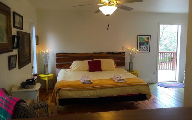 Jackson's Falls Country Inn