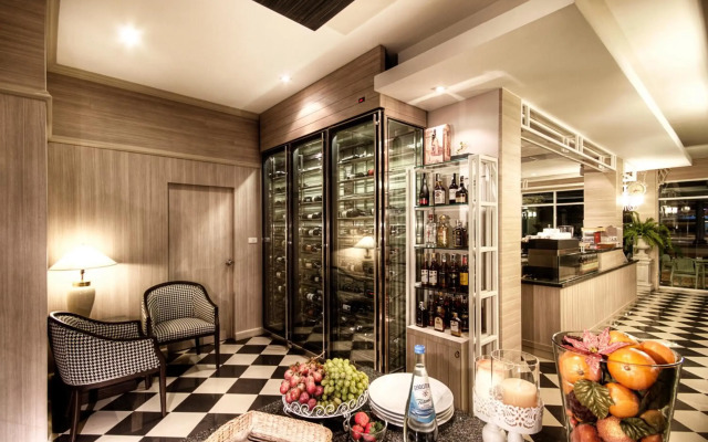 Kameo Grand Rayong Hotel & Serviced Apartments