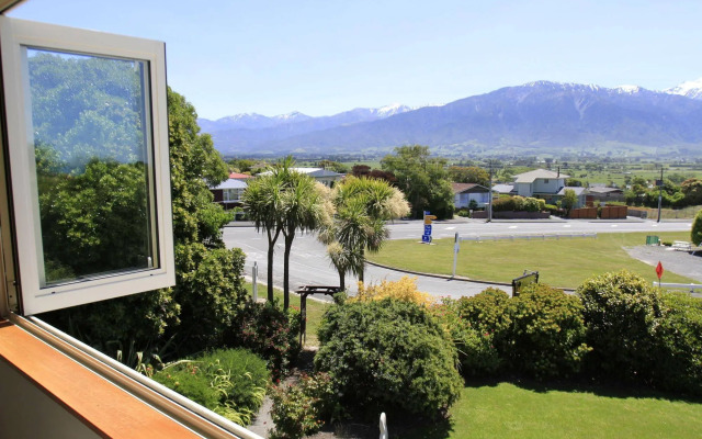Nikau Lodge