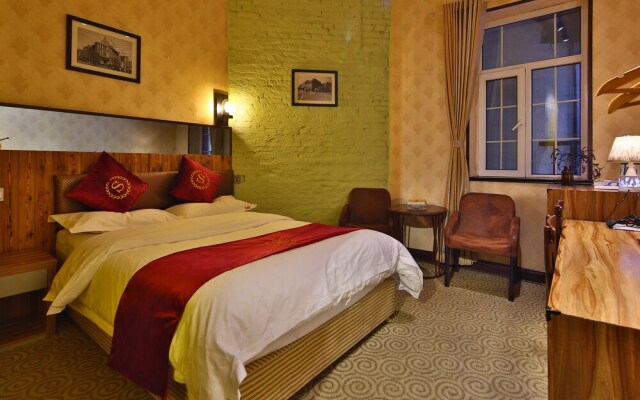1903 Yard Inn