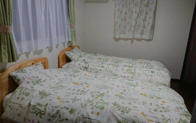 桃山ゲストハウス おかだ