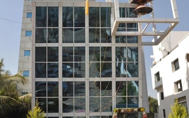 Hotel Om Sai International