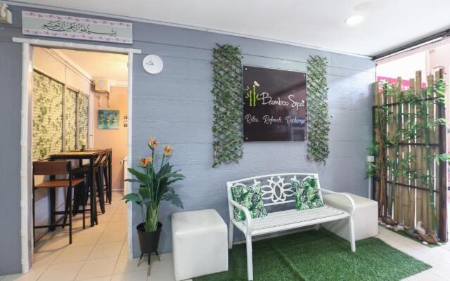 SPOT ON 89796 D'noor Budget Inn