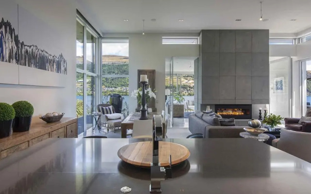 Supreme Lakefront Luxury Villa