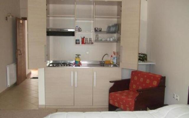 Mpistola Guesthouse