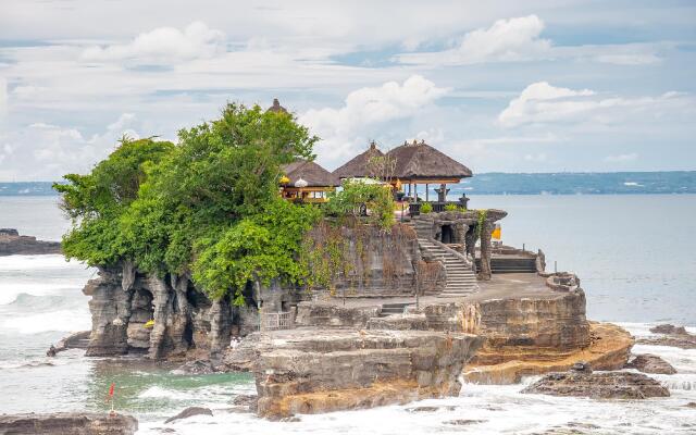 Kamaniiya Petitenget Seminyak