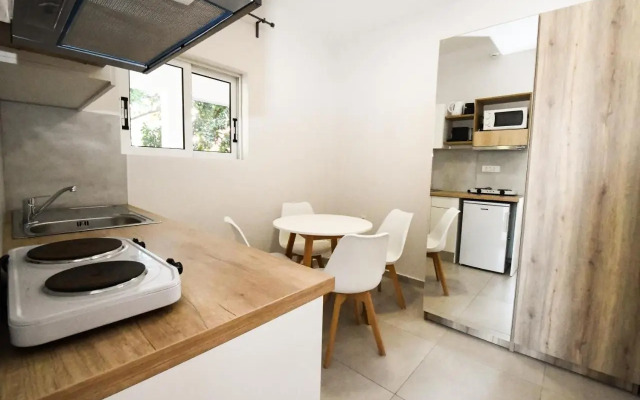 Daisy Zakynthos Apartments