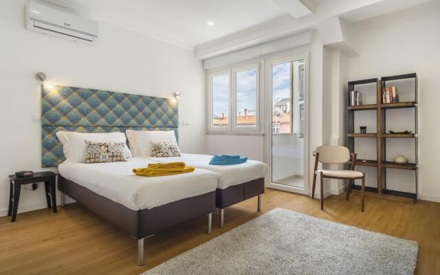 LV Premier Amoreiras AM3 Modern Space AC Lift