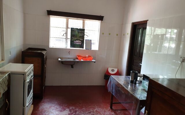 Doctor Se Temu Rest House