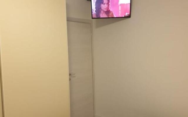 J&M HOUSE -Fronte Ospedale- INCLUSO NETFLIX E DISNEY PLUS
