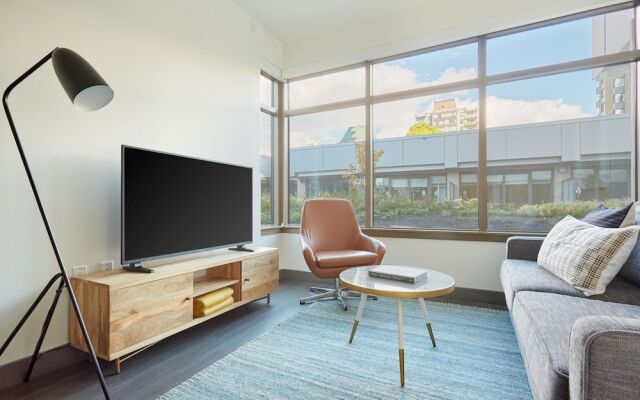 Sonder by Marriott Bonvoy Revival Apartments English Bay