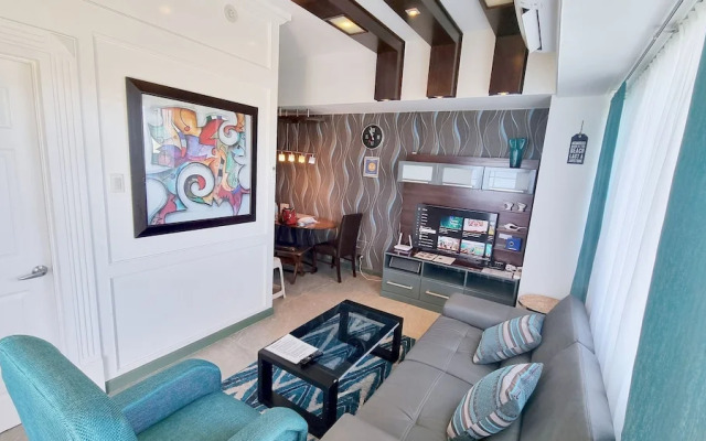 La Mirada Residences