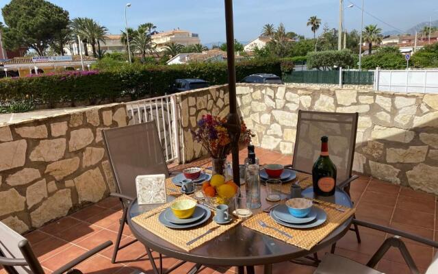 1ªLínea-50m de playa-210m2 utiles-BBQ privada-Vistas al mar-3 terrazas