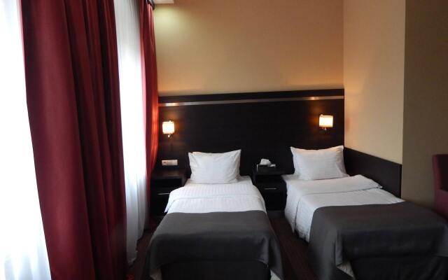 Hotel Delta In