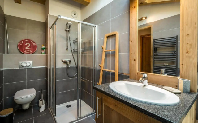 IRIS A3 Chalet Delys