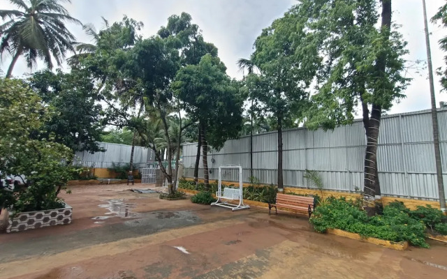 Hotel Moon Lite Residency Marve Malad