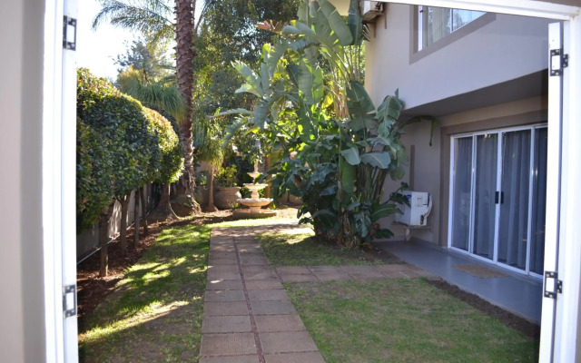 Airport Garden Boutique Hotel