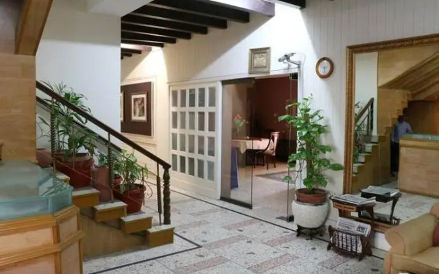 Hotel Beesh Beesh Village