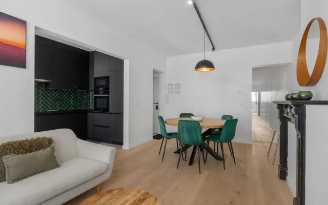 Renovated Apartment for Family