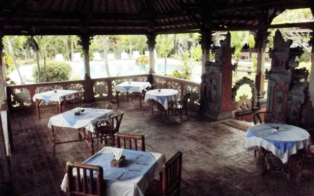 Segara Bukit Seaside Cottages