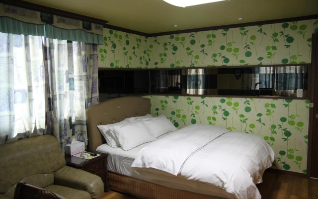 Western Hotel
