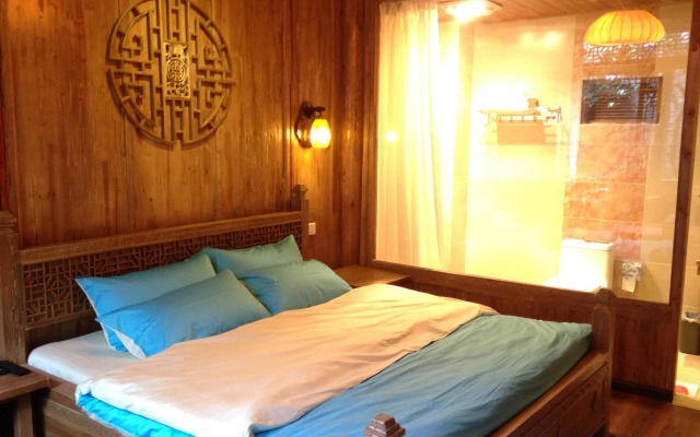 Lijiang Hejiayi Inn