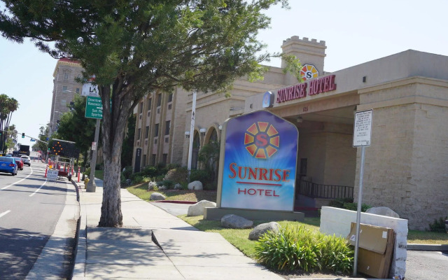 Portside Inn & Suites