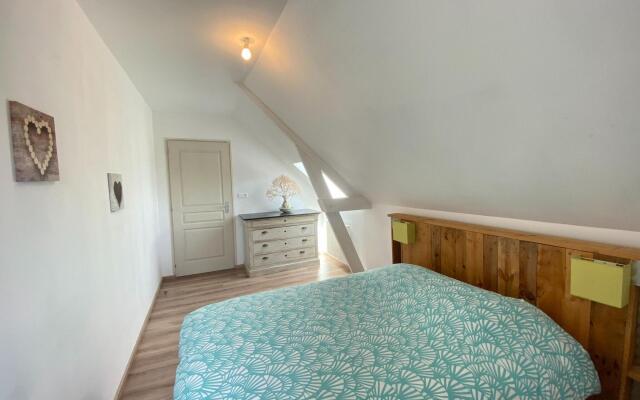 Farmhouse in Lancheres Near Somme Bay