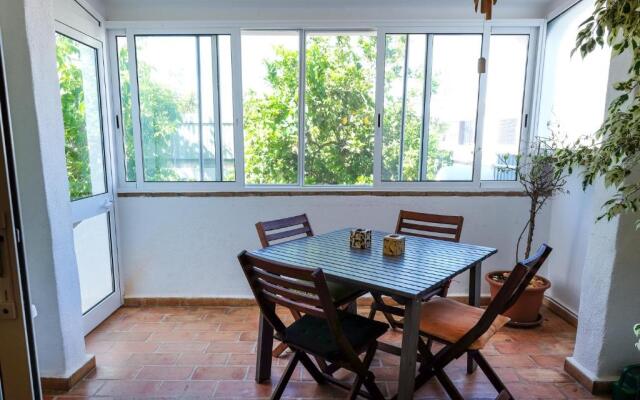 Lovely Family House