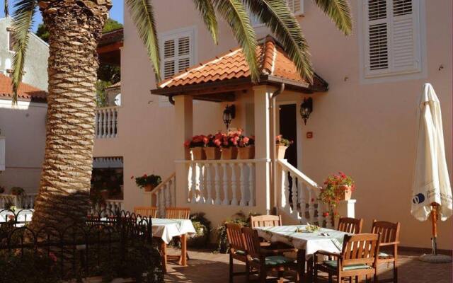 Villa Deis