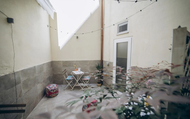 Dimora Fantasia Charme B&B