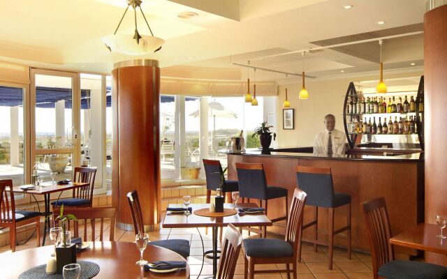 Cape Town Beachfront Apartments At Leisure Bay