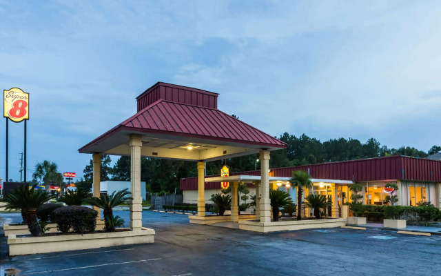 Super 8 by Wyndham Hardeeville/Savannah North
