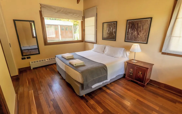 Rent Up -Casa junto al lago Nahuel Huapi