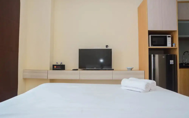 Minimalist and Comfy Studio at Menteng Park Apartment