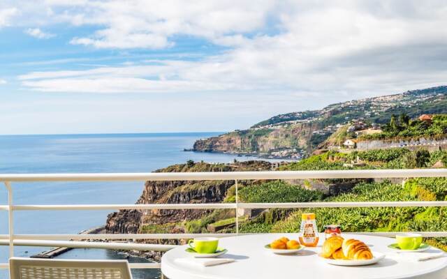 Cantinho do Sol by Madeira Sun Travel