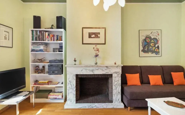 Stay U-nique Apartments Hospital Clinic