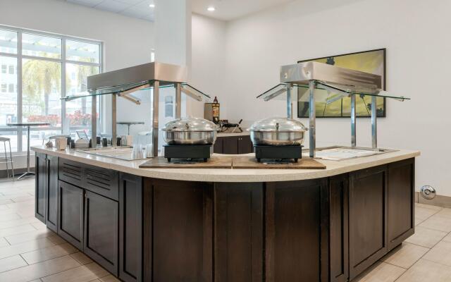 Staybridge Suites St. Petersburg Downtown by IHG