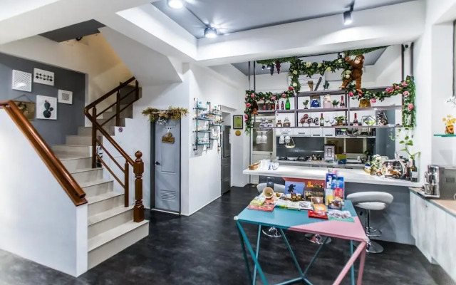 Corner Casual B&B