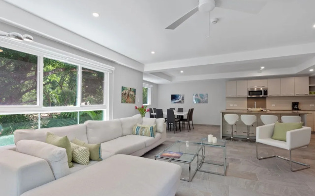 Elan at Ballena Beach