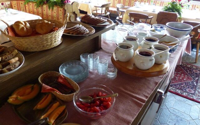 Pension Hohenrainer