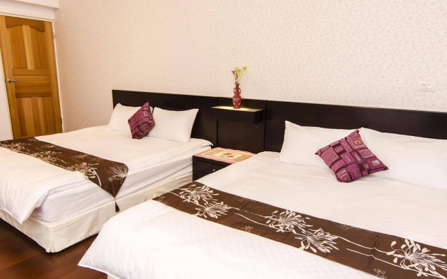 Phoenix Walkway Homestay
