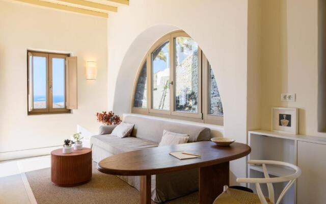 Camarades Mykonos