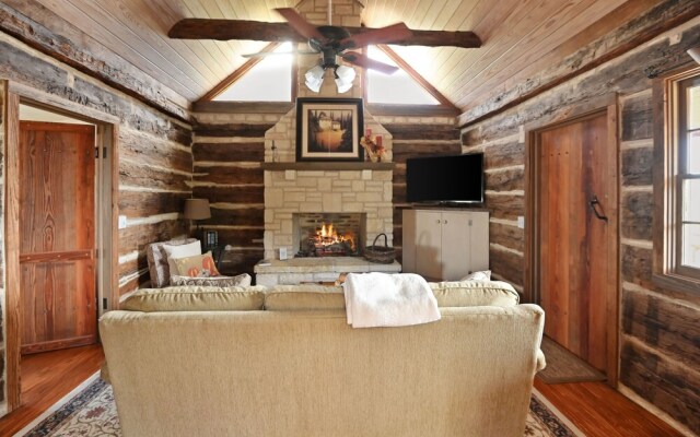 Czech 1 Bedroom Cabin by RedAwning