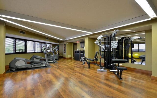 Oshkosh Marriott Waterfront Hotel & Convention Center