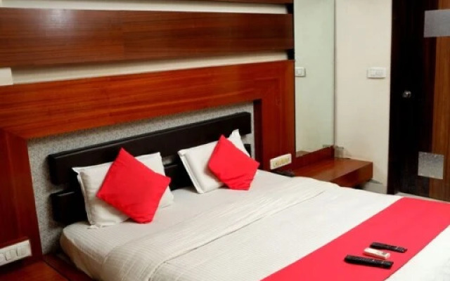 OYO 3737 Hotel City Palace