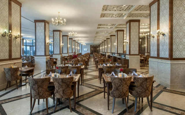Akrones Thermal Spa Convention Hotel